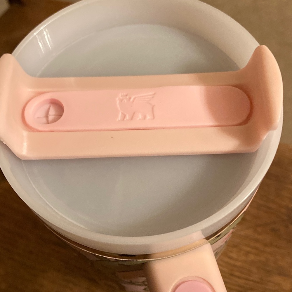 STANLEY x LOVESHACKFANCY x Labubu Collab QUENCHER H2.0 TUMBLER 40 Oz Bundle NIB - Picture 6 of 15